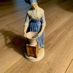 Andrea by Sadak Porcelain Figurine of Woman w/ Her Hands on a Bucket.
